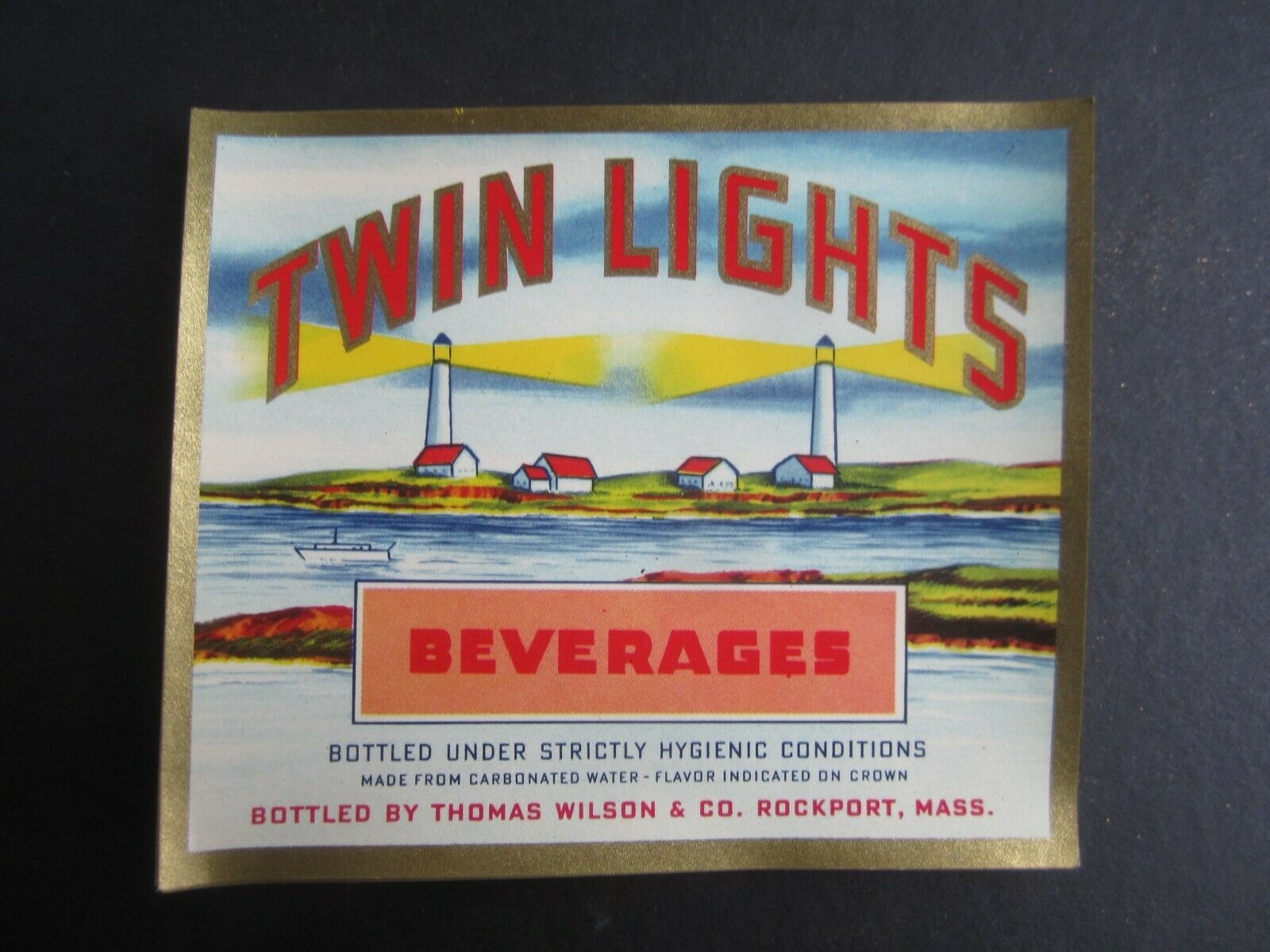  Lot of 50 Old Vintage TWIN LIGHTS Beverages - ...