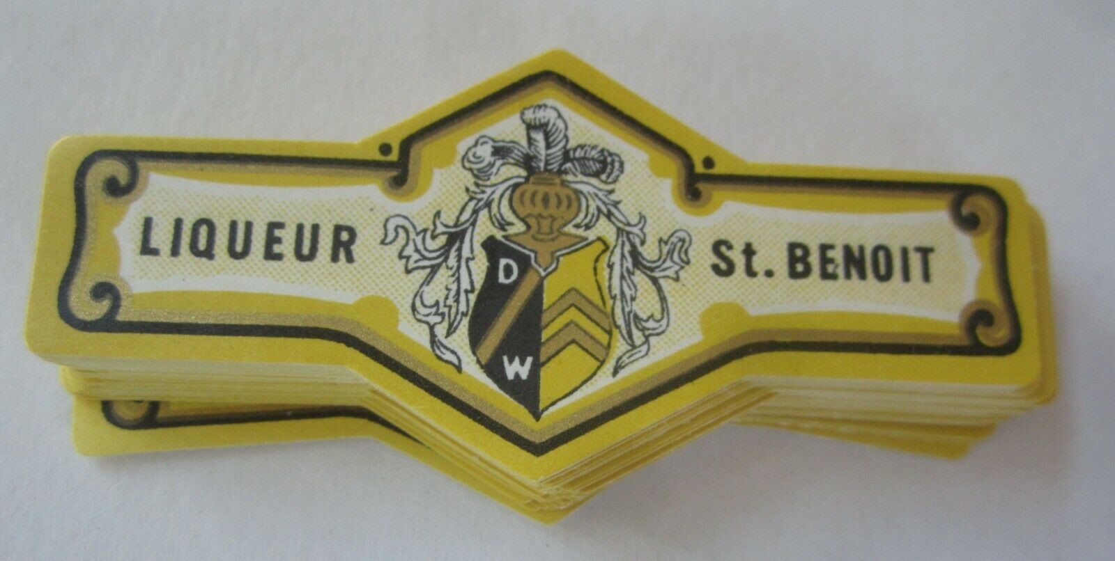 Lot of 100 Old Vintage - St. Benoit - Liqueur ...